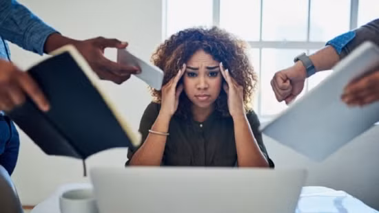 7 tin hieu canh bao ban dang bi stress