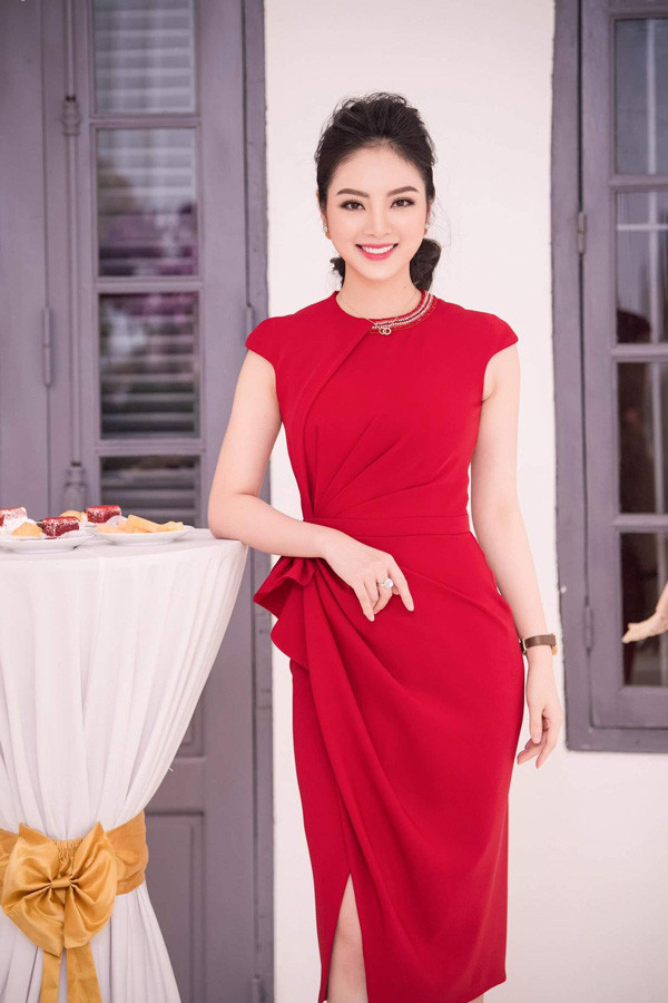 7 nam truoc xu Thanh cung co mot Hoa hau tai sac-Hinh-8