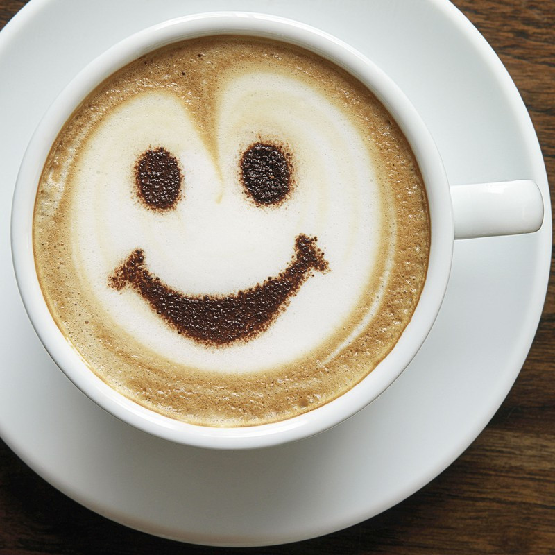  Uống cà phê: Một nghiên cứu của Đại học Harvard cho thấy những phụ nữ uống ít nhất hai tách cà phê thường xuyên có nguy cơ trầm cảm thấp hơn 15% so với những phụ nữ không uống. Chỉ cần lưu ý rằng những đồ uống cà phê có thể chứa nhiều đường, vì vậy tốt nhất bạn nên dùng cà phê đen (và một ít sữa tách kem).