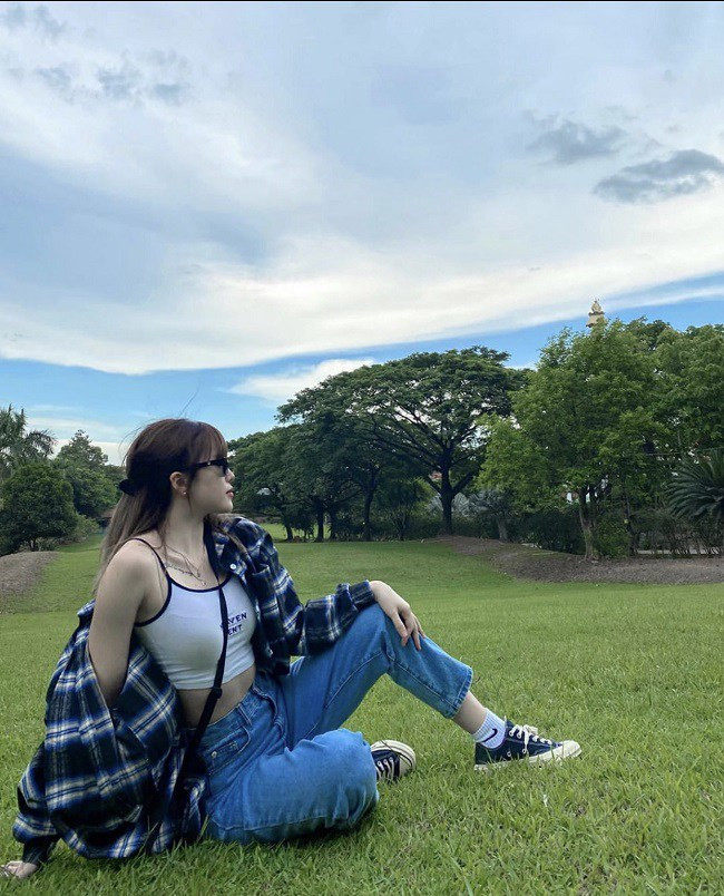 Ban gai Son Tung cuc goi cam du chang can ho bao-Hinh-7