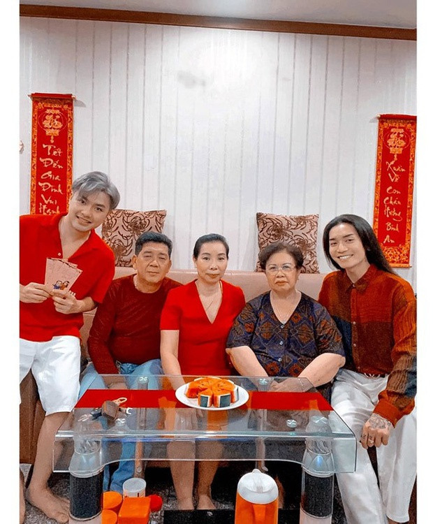 Chuyen tinh 7 nam cua BB Tran va nguoi yeu dong gioi-Hinh-10