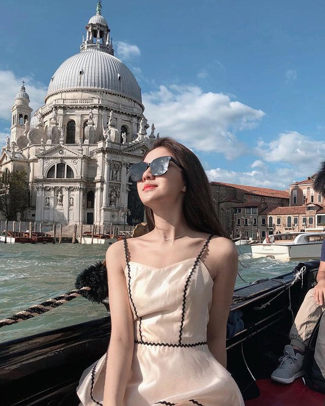 Gai xinh bi don mung sinh nhat cung Quang Hai-Hinh-4