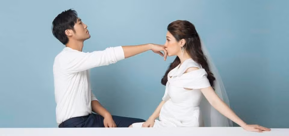 My nhan Viet be bang khi vua tho lo yeu duong da bi choi bo