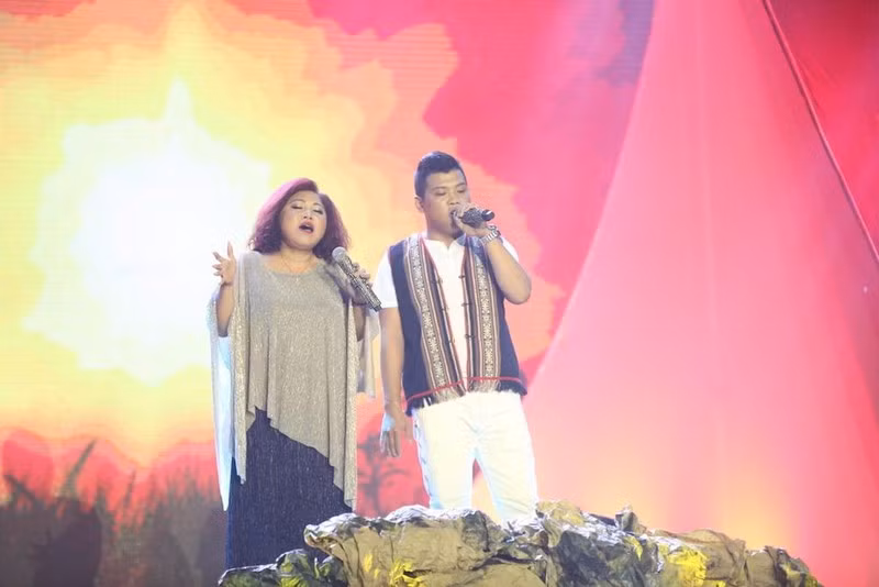 Siu Black tai hop chong cu, nguoi ay la ai?-Hinh-3