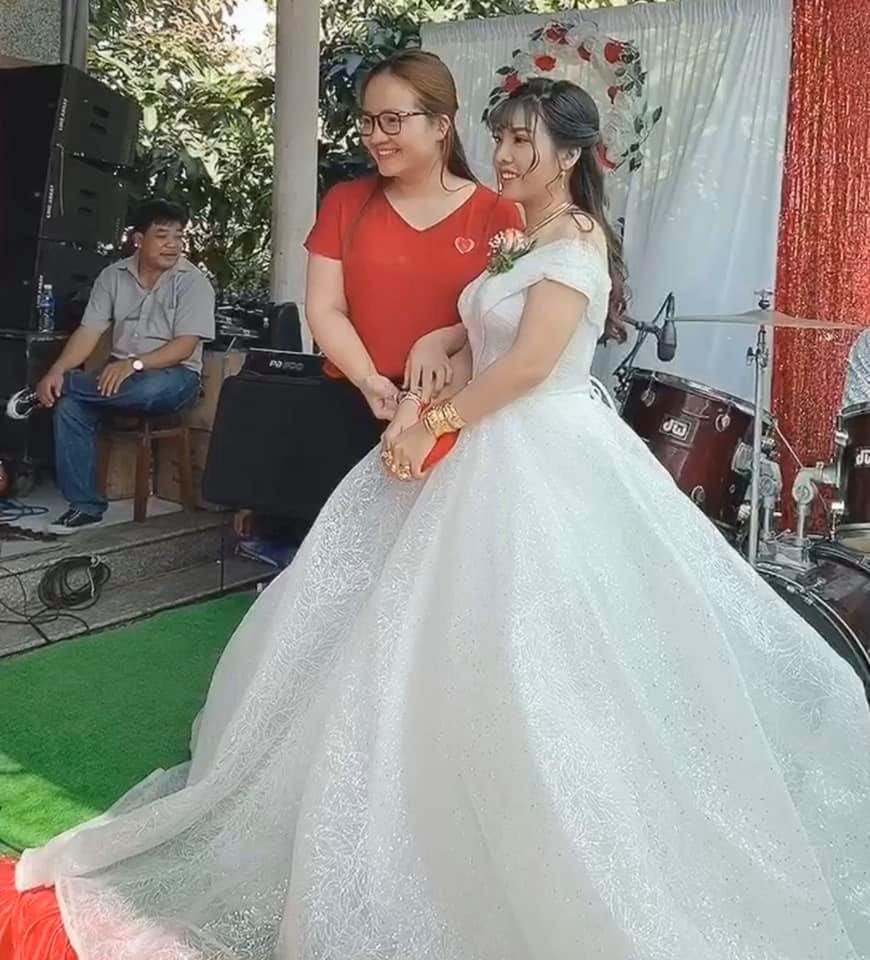 Thi No Quach Phuong khoe anh tai hon-Hinh-3