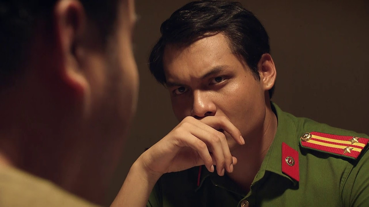 Diễn viên đóng vai công an khiến khán giả tưởng công an thật ảnh 3