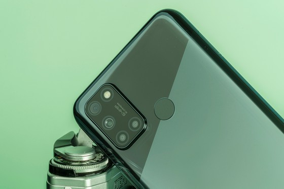 Realme 7i se ra mat online vao ngay 16-10 toi day-Hinh-2