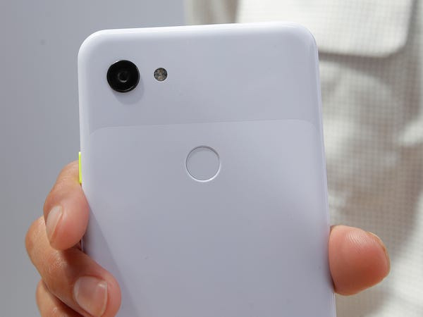 Nhung tinh nang iPhone SE 2020 phai 'chao thua' Pixel 3a-Hinh-7