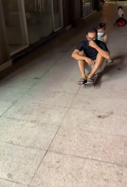 Vo chong Huynh Dong - Ai Chau bi nhac nho vi dua con ra khoi nha-Hinh-3