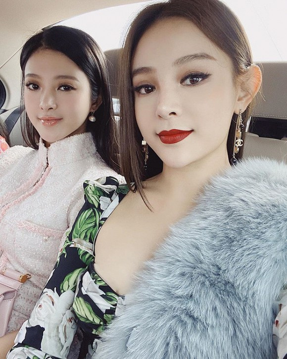 Em gai Huyen Baby duoc khen ngoi dep 'lan luot' nguoi chi noi tieng-Hinh-3