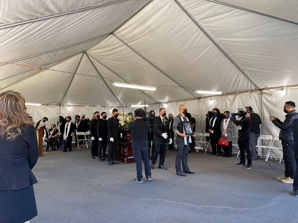 Li do thi hai nghe si Chi Tai phai hoa tang thay vi duoc an tang