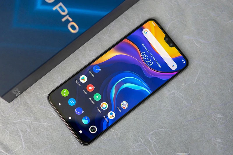 Vivo ra mat smartphone 5G, 2 camera selfie, gia hon 11 trieu-Hinh-2