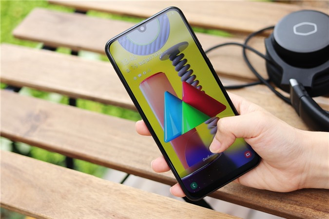 4 ưu điểm đáng 'đồng tiền bát gạo' của Samsung Galaxy M31 ảnh 3