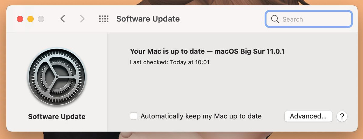  Cập nhật phần mềm mới nhất. Lỗi hệ điều hành cũng có thể khiến máy bị quá nhiệt. Hãy đảm bảo cập nhật phiên bản macOS mới nhất bằng cách vào System Preferences &gt; Software Update để kiểm tra và tải về máy. Ảnh: Chụp màn hình.
