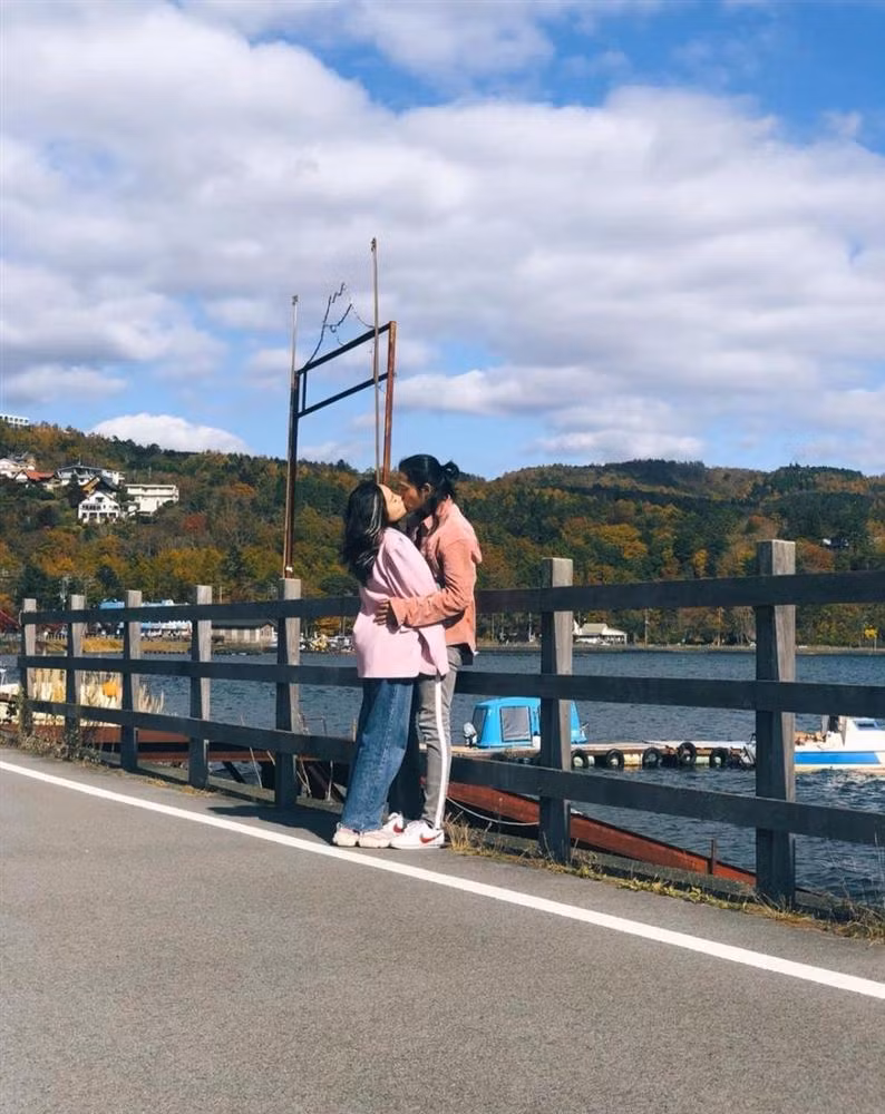 Cach xung ho la lung cua vo cu Lam Vinh Hai va tinh moi-Hinh-4