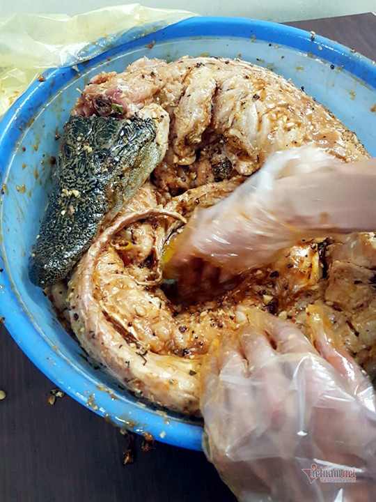 Ca sau nguyen con re nhu rau, nuong an lien ngay ban 2 ta-Hinh-4