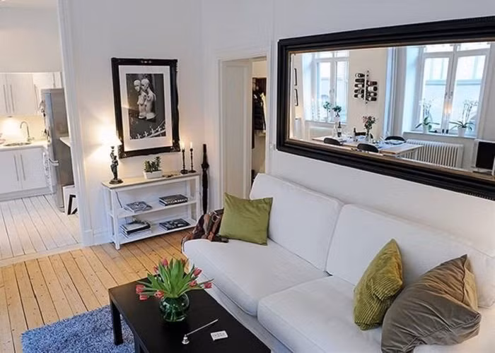 Mot nha lam mai khong giau: Kiem tra lai cach dat guong