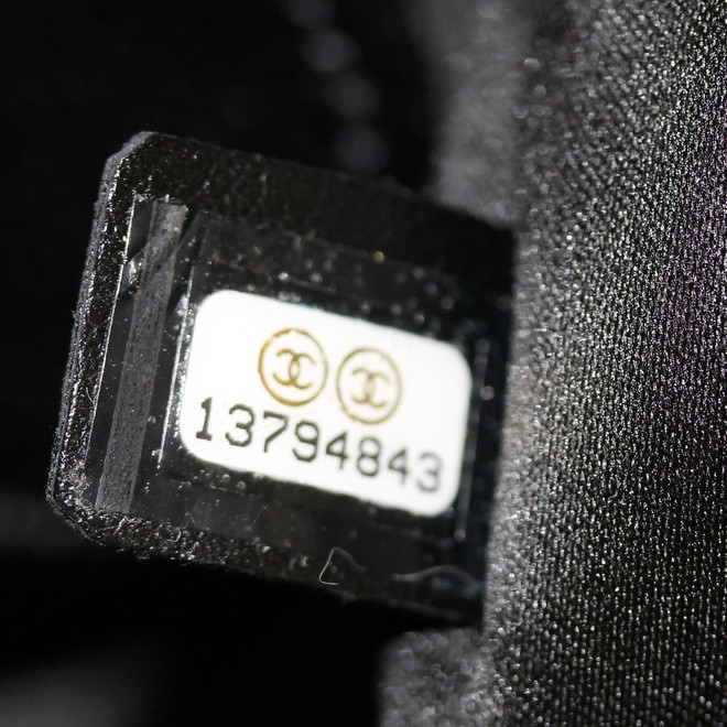 Nhung dau hieu phan biet tui hang hieu va do fake-Hinh-6