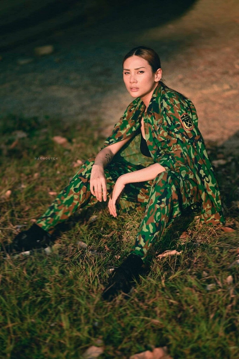 Vo Hoang Yen tu cosplay minh cach day 12 nam khien fan cuoi ngat-Hinh-3