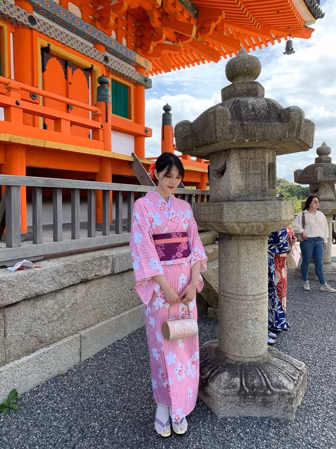 Cu 'lot xac' ngoan muc thanh my nu cua co gai bi khinh miet-Hinh-6