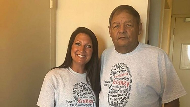 Cô gái tình nguyện hiến thận cho cảnh sát từng bỏ tù mình Co gai tinh nguyen hien than cho canh sat tung bo tu minh