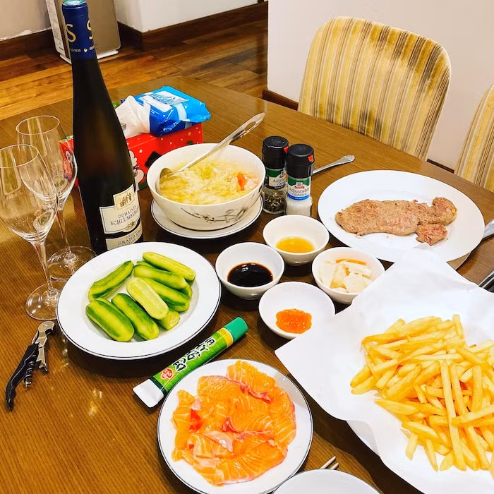 MC VTV Mai Ngoc tro tai nau an khong quen 'bat trend' pillow challenge-Hinh-3