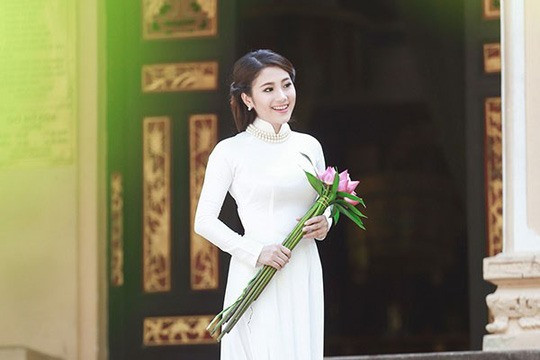 Jang Mi và các ca sĩ được ví là "ngọc nữ" Bolero giờ ra sao? - Hình 2 Jang Mi va cac ca si duoc vi la