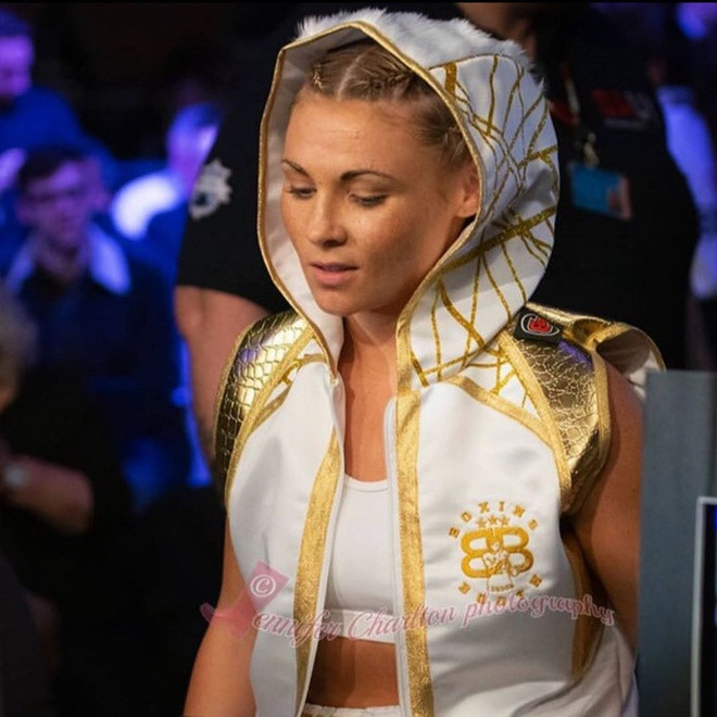 Tu ke nghien ruou, thuoc la, co gai lot xac, thanh vo si noi tieng-Hinh-7