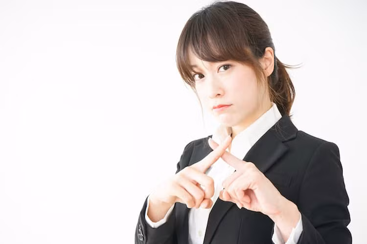 Những cách cư xử nơi công sở khiến bạn bị mất điểm Nhung cach cu xu noi cong so khien ban bi mat diem