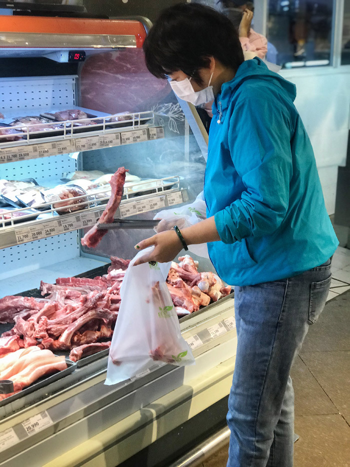 Mua thit lon nhap khau dong lanh thay vi thit lon tuoi giua bao gia-Hinh-5