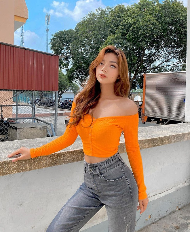 Chau Tuyet Van, Yen Xuan khoe bung 6 mui nho tap luyen o nha-Hinh-5