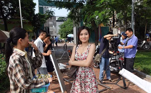 Co gai bi ghet nhat phim 'Nhat ky Vang Anh' gio ra sao?-Hinh-4