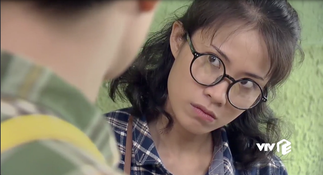 Khuất Quỳnh Hoa hiện ra sao sau 10 năm làm mẹ đơn thân? Khuat Quynh Hoa hien ra sao sau 10 nam lam me don than?