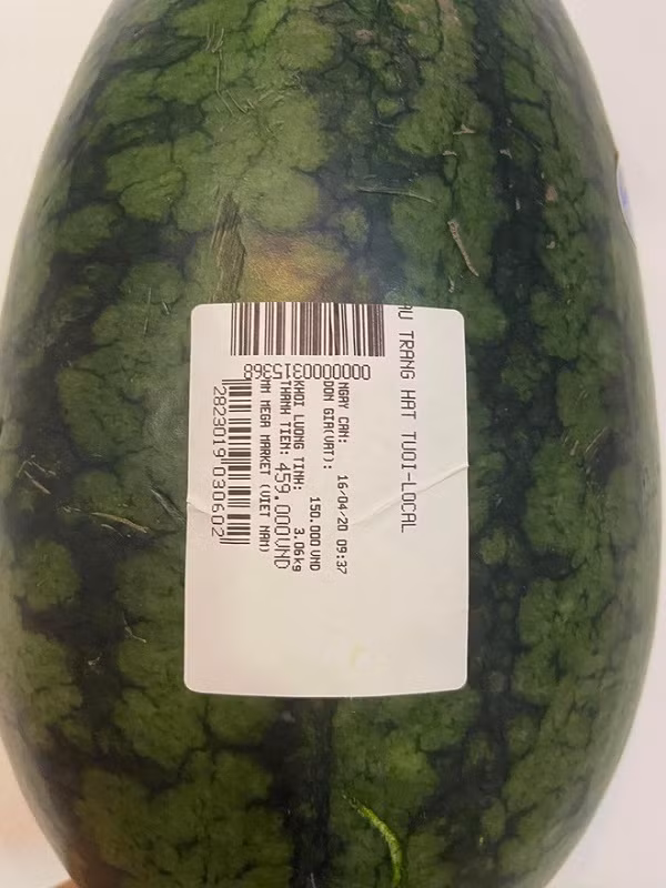 Mua dua hau het nua trieu, dan mang soi ra ngay diem bat thuong-Hinh-3