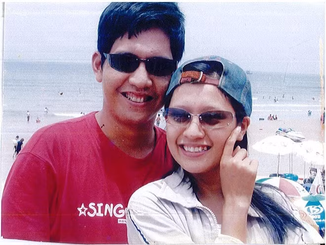 Kể về quá trình theo đuổi người đẹp, Đức Thịnh từng tiết lộ anh đã dành nhiều tâm sức để tìm hiểu và gây được sự chú ý của Thanh Thúy. Nam đạo diễn Ma dai cũng tự nhận mình là người kém nhan sắc, ngại xuất hiện bên cạnh vợ trong các sự kiện trang trọng.