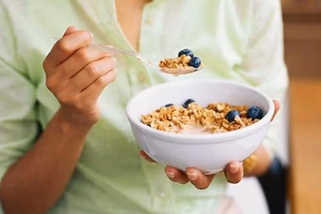 7 dieu khong nen lam vao buoi sang neu muon khoe-Hinh-2