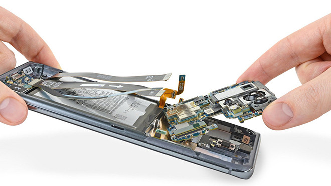 Thao tung Galaxy S20 Ultra kham pha camera khung nhat the gioi-Hinh-2