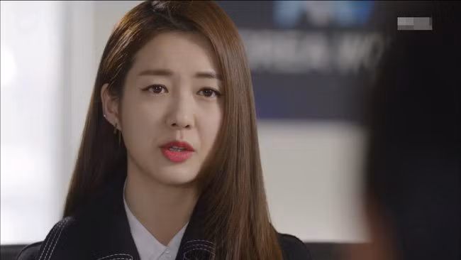 Gap vo cu cua chong tren pho, toi mia mai 