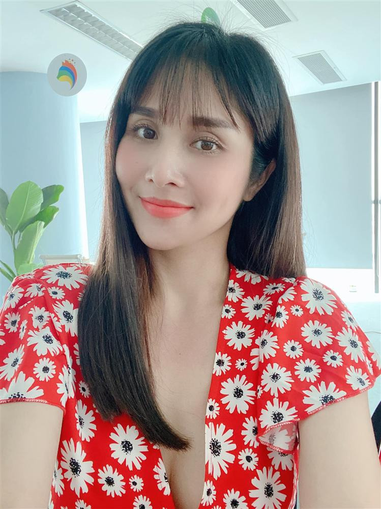 Con gai Thao Trang tro ma, cao ngang me du moi 10 tuoi-Hinh-3