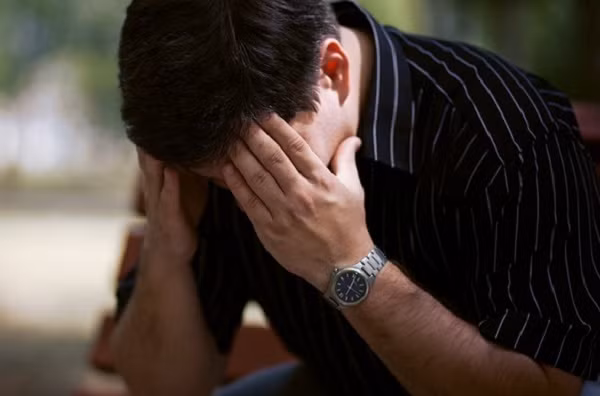 Đi khám vì hiếm muộn, bất ngờ phát hiện ung thư tinh hoàn ảnh 1