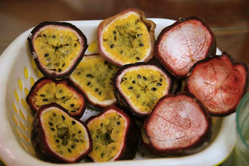 Vỏ chanh leo dùng theo cách này giúp giảm cân thần tốc Vo chanh leo dung theo cach nay giup giam can than toc