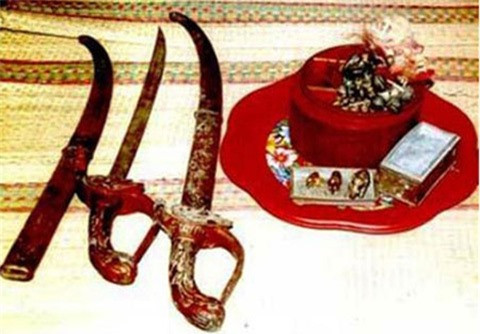 Huyen thoai kho bau cua Vua Ham Nghi-Hinh-3