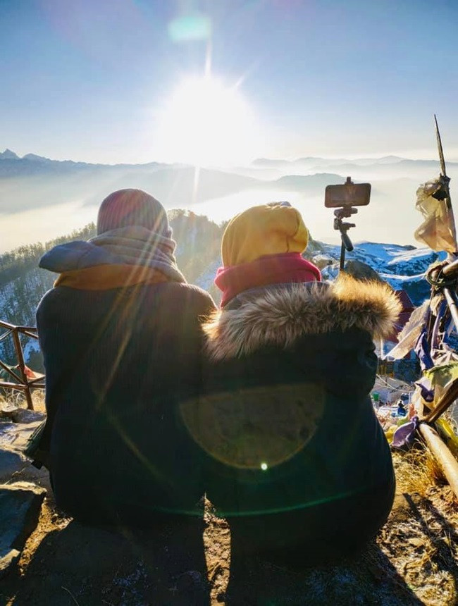 Thường ở mỗi điểm đến, anh Trần Huy, chị Lê Xuân chỉ dành khoảng 1 tiếng cho việc chụp hình, còn lại thời gian là để du lịch khám phá vẻ đẹp, văn hóa bản địa.