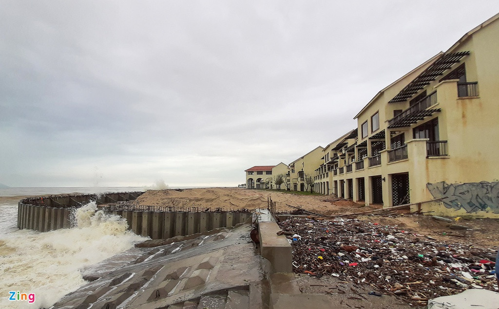Resort tram ty o Hoi An doi mat nguy co bi bien nuot chung