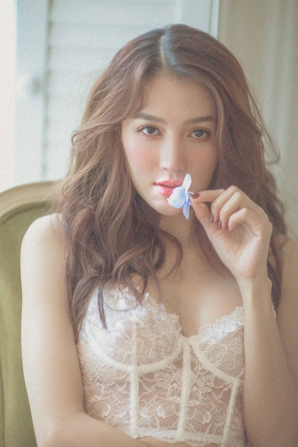 Le Ha van quyen ru, goi cam du da la me hai con-Hinh-7