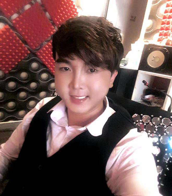 Ca si khien Dam Vinh Hung phai noi gian, cach mat Quang Le-Hinh-5