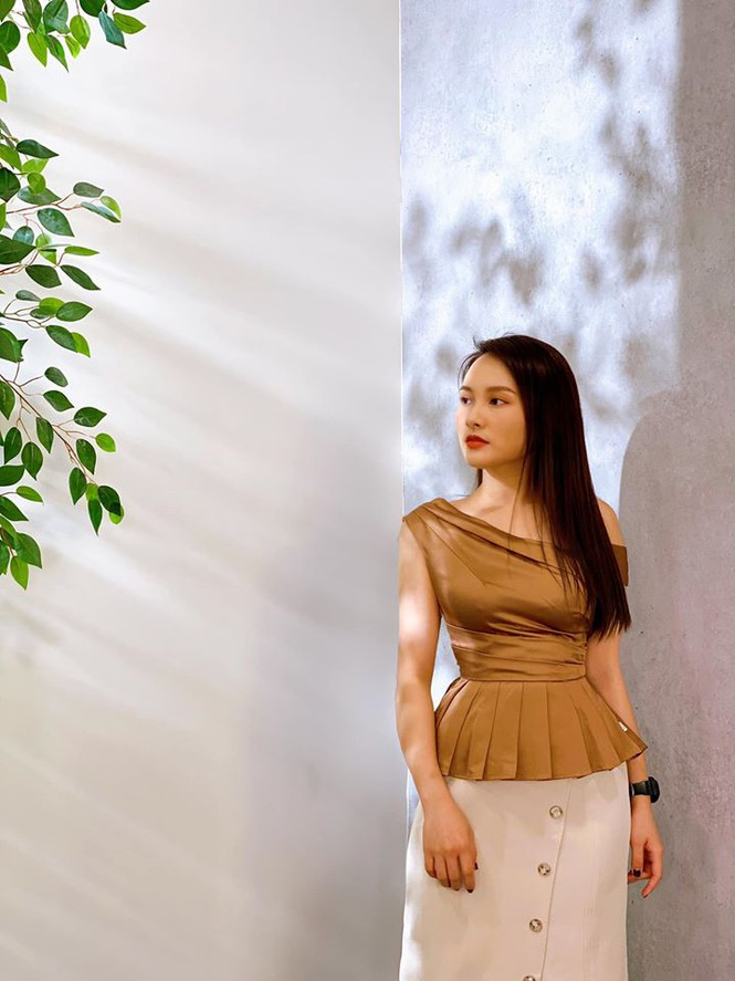 Bảo Ngọc nói gì khi bị hỏi khó: 'Còn nhớ Hoài Lâm hay không'? - Hình 10 Bao Ngoc noi gi khi bi hoi kho: 'Con nho Hoai Lam hay khong'?-Hinh-10