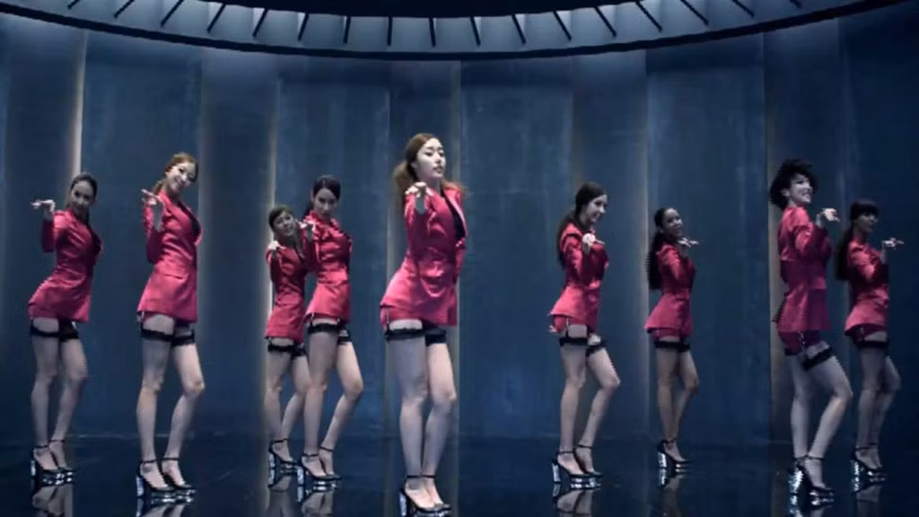 Noi am anh cua nhung ca si bi ep mac sexy