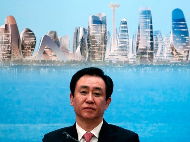 Dai gia tung duoc tram tro, nay nui tien roi khoi tui giua COVID-19-Hinh-3