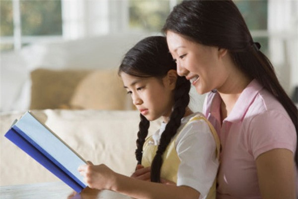 Hành động của bà mẹ khi bắt gặp cảnh nhạy cảm trong phòng con Hanh dong cua ba me khi bat gap canh nhay cam trong phong con